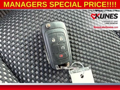 Used 2015 Chevrolet Equinox LT w/ Driver Convenience Package FWD image 17