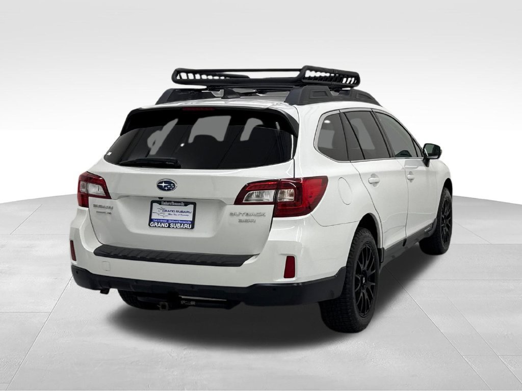 Used 2017 Subaru Outback 3.6R Limited AWD/4WD image 8