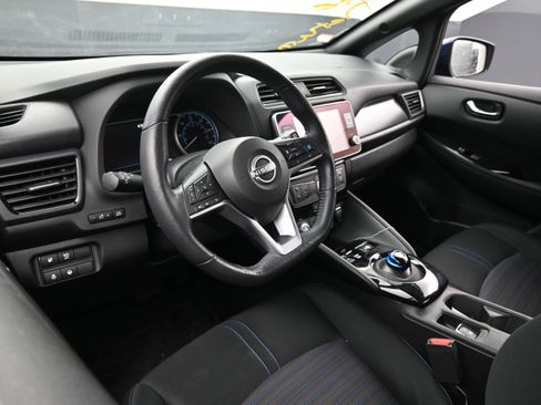 Used 2024 Nissan Leaf SV Plus image 15