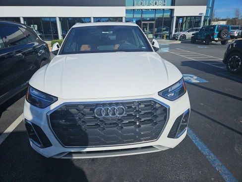 Used 2023 Audi Q5 2.0T Premium Plus image 2