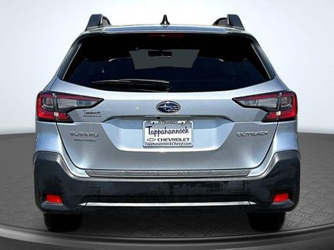 Used 2023 Subaru Outback Premium w/ Popular Package #1 AWD/4WD image 5