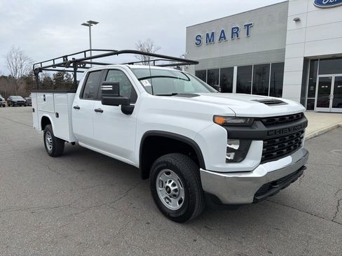 Used 2022 Chevrolet Silverado 2500 W/T w/ WT Convenience Package image 2