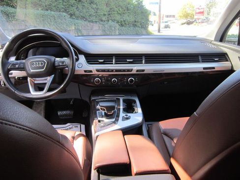 Used 2019 Audi Q7 2.0T Premium Plus w/ Premium Plus Package image 25