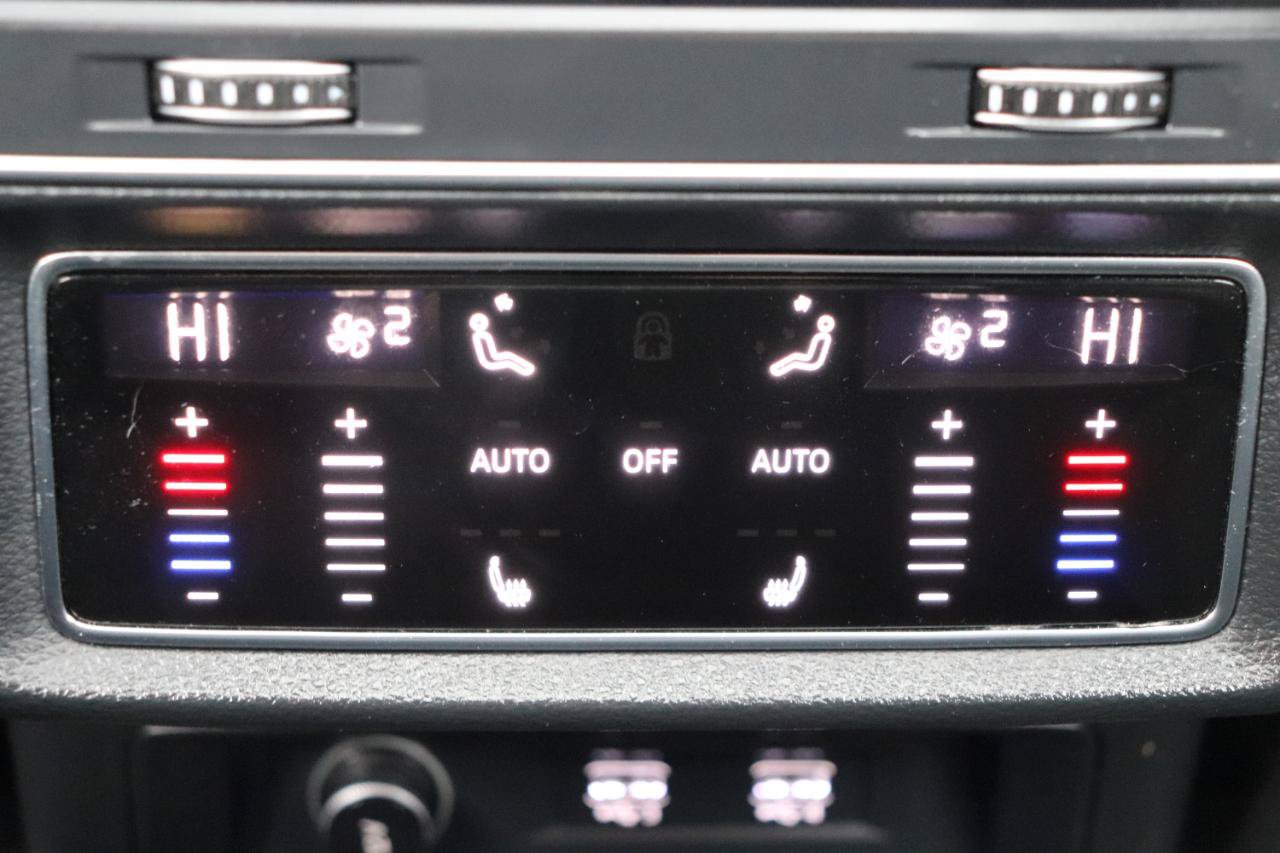 Used 2019 Audi Q8 Prestige AWD/4WD image 23