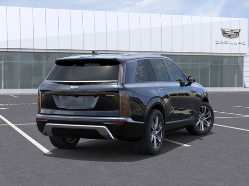 New 2026 Cadillac Vistiq Luxury AWD/4WD image 4
