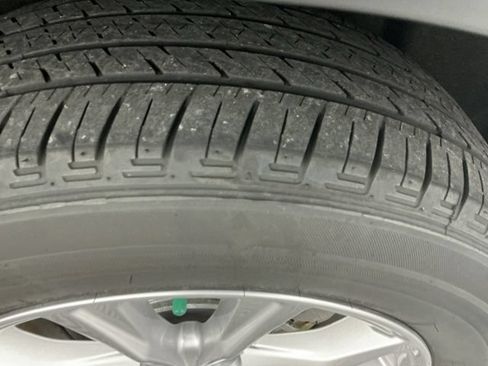Used 2024 Honda CR-V EX-L image 33