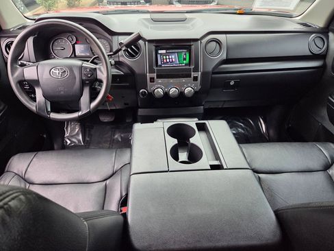 Used 2017 Toyota Tundra SR image 17