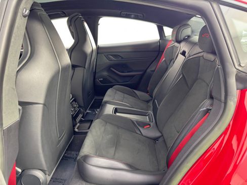 Used 2023 Porsche Taycan GTS image 41