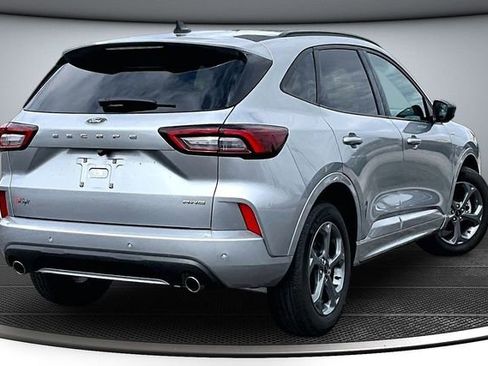 Used 2024 Ford Escape ST-Line w/ Tech Pack #1 AWD/4WD image 6