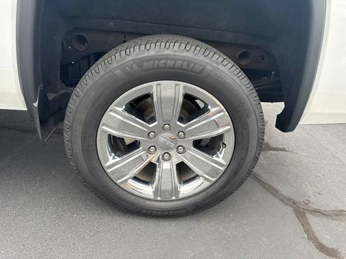 Used 2018 GMC Sierra 1500 SLT AWD/4WD image 23