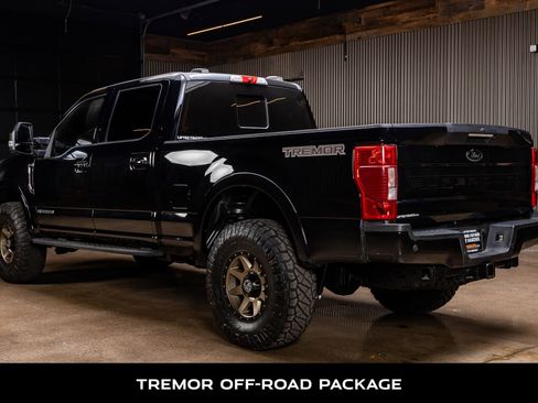Used 2022 Ford F250 Lariat w/ Tremor Off-Road Package image 6