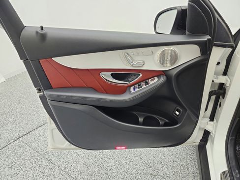 Used 2021 Mercedes-Benz GLC 300 4MATIC Coupe image 15