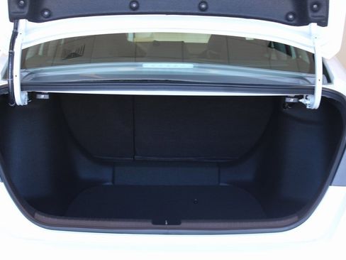 New 2025 Honda Accord SE image 12