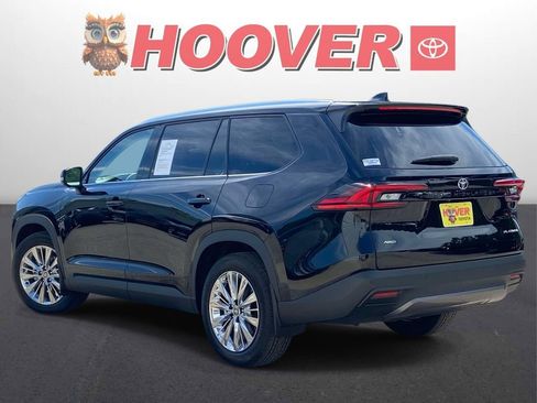 Used 2026 Toyota Grand Highlander AWD image 7