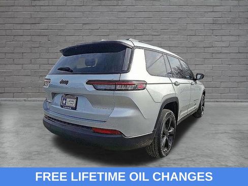 Certified 2021 Jeep Grand Cherokee L Laredo AWD/4WD image 13