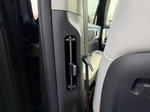 Used 2025 Hyundai Santa Fe SEL image 25