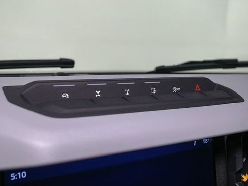 Used 2023 Ford Bronco Badlands w/ Sasquatch Package image 19