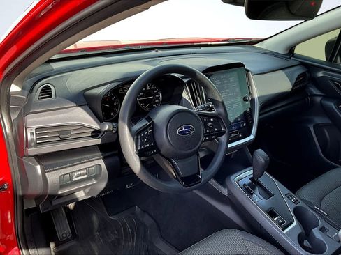 Used 2024 Subaru Crosstrek 2.0i Premium image 2