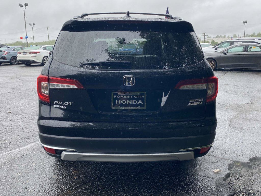 Used 2019 Honda Pilot Touring image 4