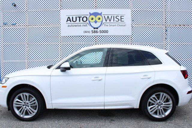 Used 2019 Audi Q5 2.0T Premium Plus w/ Premium Plus Package AWD/4WD image 2