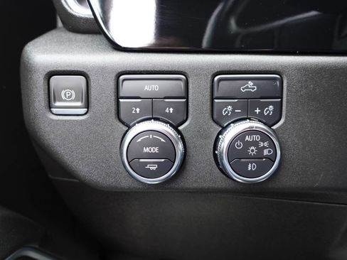 Used 2024 GMC Sierra 1500 Elevation image 53