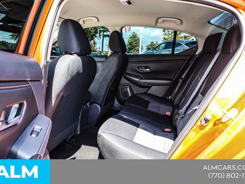 Used 2025 Nissan Sentra SR w/ Trunk Package FWD image 18