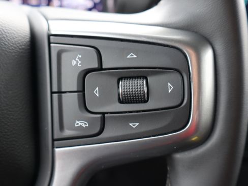 Used 2024 Chevrolet Silverado 1500 LT image 16