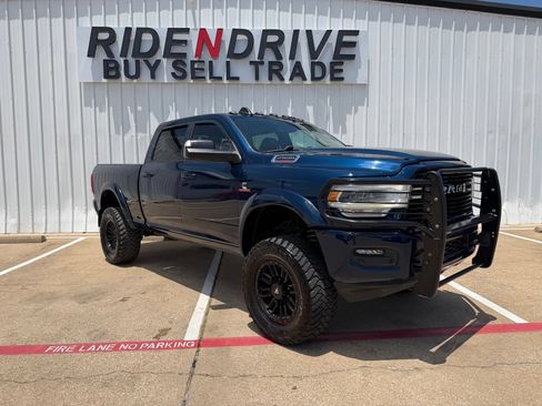 Used 2021 RAM 2500 Big Horn w/ Level B Equipment Group AWD/4WD image 9