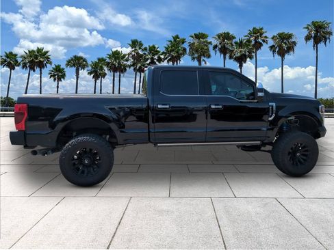 Used 2021 Ford F250 Platinum w/ FX4 Off-Road Package AWD/4WD image 8