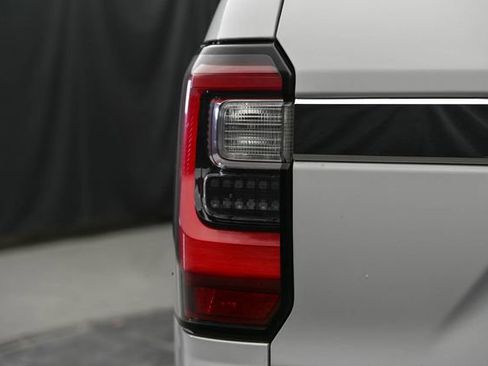 Used 2021 Ford Expedition Limited AWD/4WD image 14