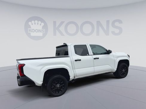Used 2024 Toyota Tacoma SR RWD image 12