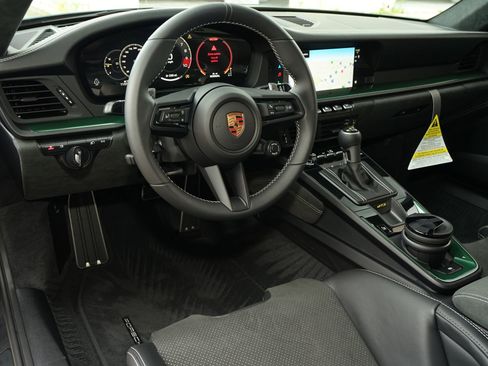 Used 2026 Porsche 911 GT3 image 9