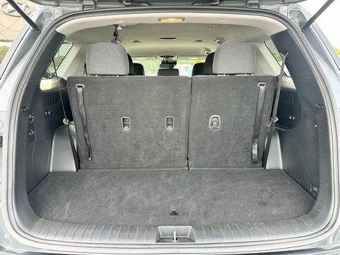 Used 2023 Hyundai Palisade SE image 30