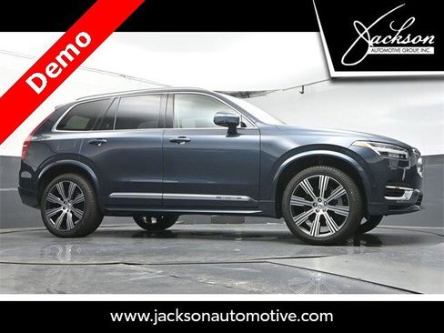 Certified 2024 Volvo XC90 T8 Plus w/ Protection Package Premier image 33