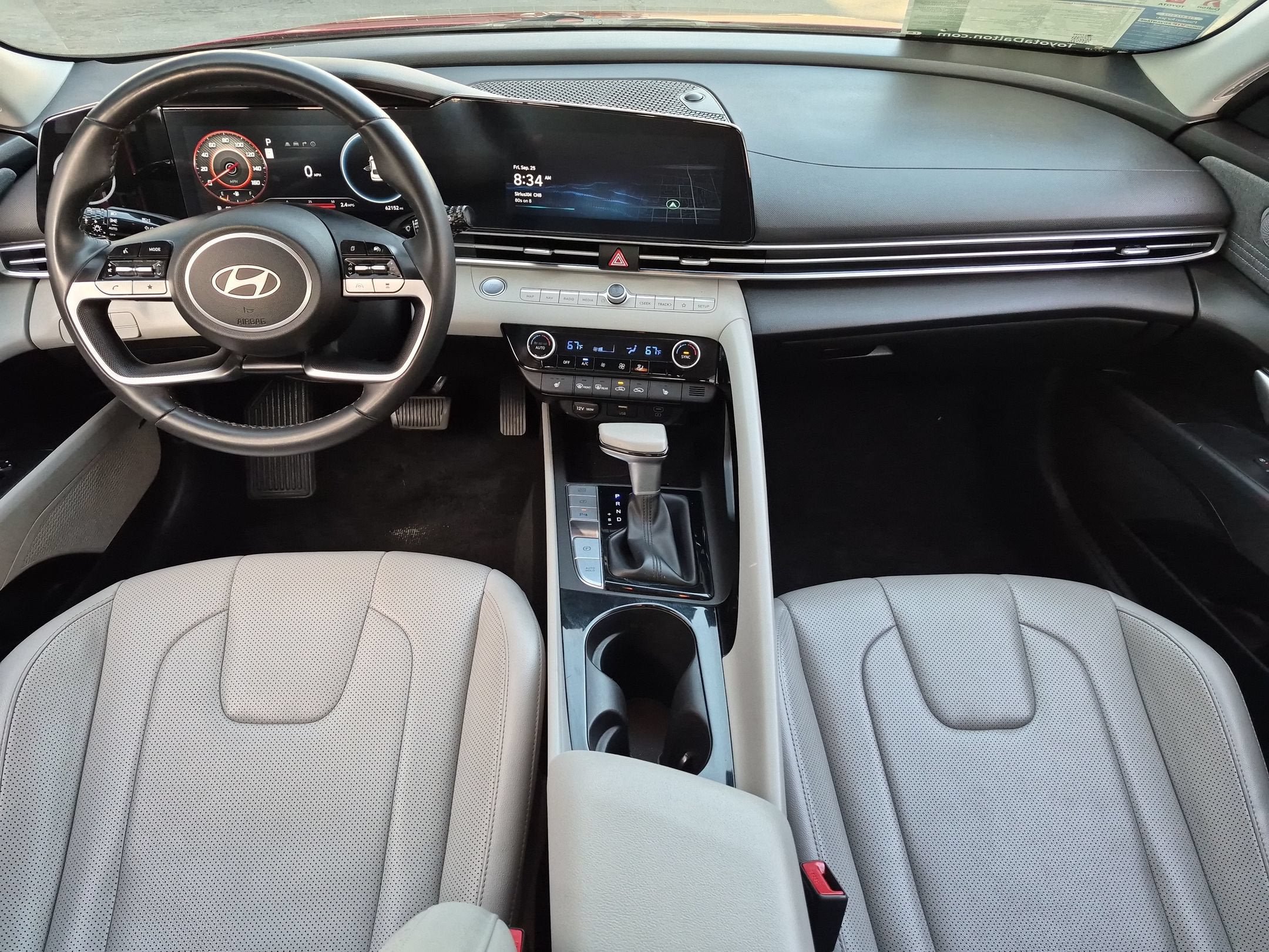 Used 2024 Hyundai Elantra Limited FWD image 12