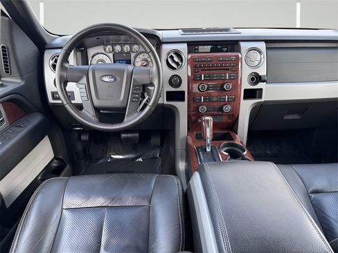 Used 2010 Ford F150 Lariat image 5