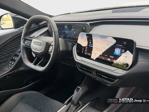 New 2026 Dodge Charger R/T AWD/4WD image 21