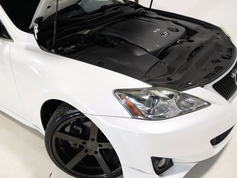 Used 2011 Lexus IS 250 image 54