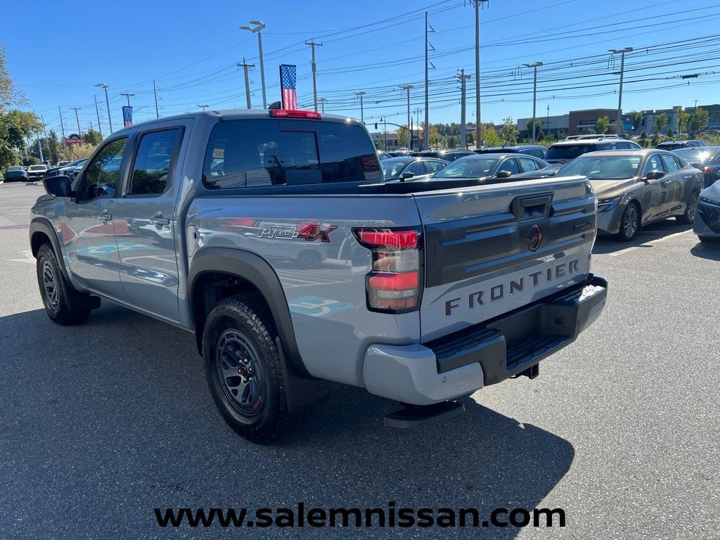 Used 2026 Nissan Frontier PRO-4X w/ Tow Package AWD/4WD image 5