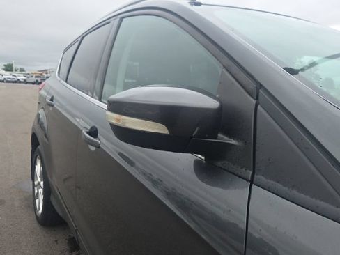 Used 2016 Ford Escape Titanium FWD image 5
