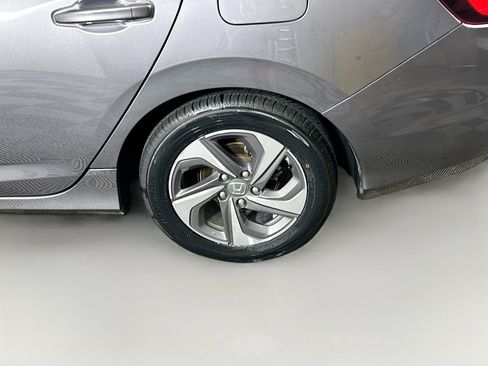 Used 2019 Honda Insight EX image 11