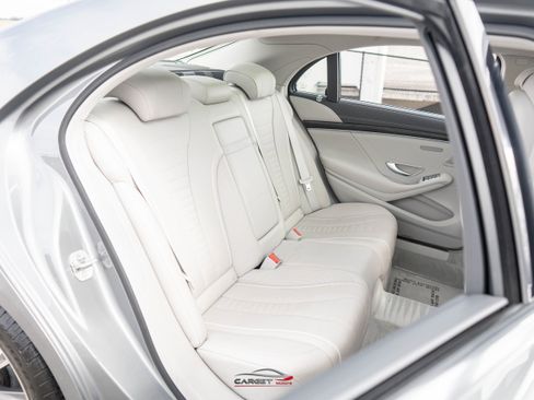 Used 2015 Mercedes-Benz S 550 Sedan image 18