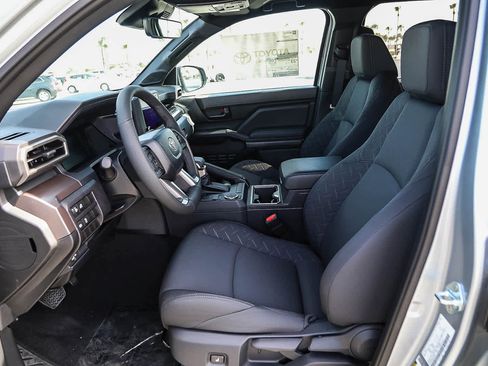 New 2024 Toyota Tacoma SR5 RWD image 19