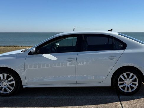 Used 2014 Volkswagen Jetta SE image 8