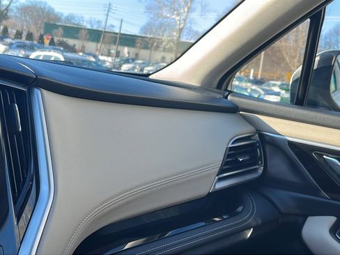 Used 2020 Subaru Outback Limited image 19