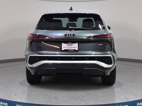 New 2026 Audi Q3 quattro 2.0T image 6