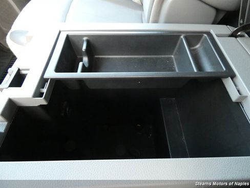 Used 2021 Nissan NV 3500 SV image 34