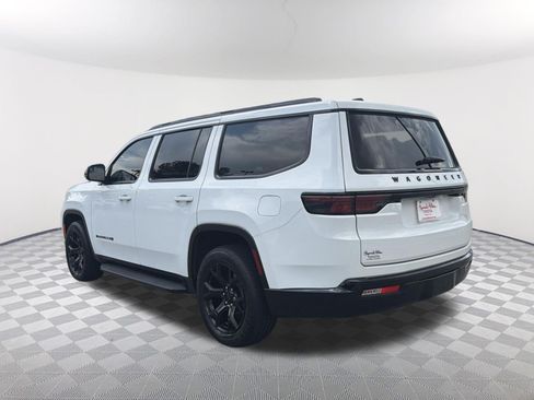 Used 2024 Jeep Wagoneer Series II AWD/4WD image 14