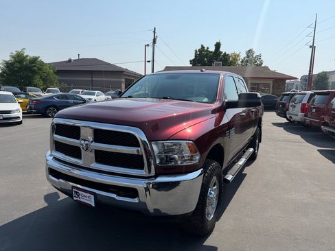 Used 2018 RAM 3500 Tradesman w/ Chrome Appearance Group AWD/4WD image 2