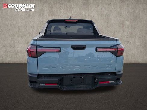 Certified 2025 Hyundai Santa Cruz SE AWD/4WD image 6